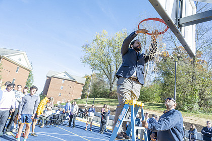 Ceremonial net cutting Rakeem Rutherford, E&H Director of Campus Recreation