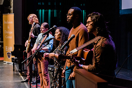 Student musicians perform prior to the keynote address.