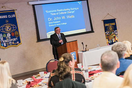 John Wells speaks in Kingsport, Tenn. with Kiwanis.