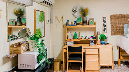 Hillman Hall Dorm Bedroom