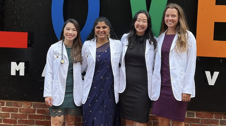 CO2024 White Coat Group Photo